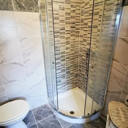 Lana Rustic Villa Pula