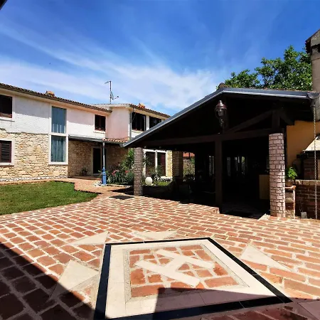 Villa Lana Rustic Pula